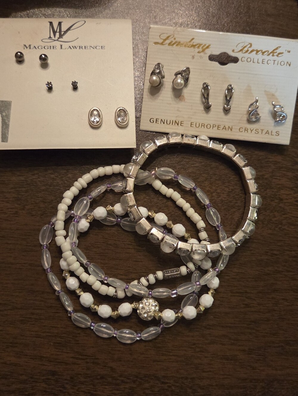 2 New.earrimg Packs Stackable White and Silver Beaded Bracelet Set Stretch